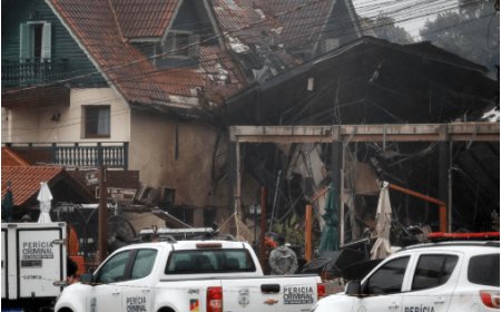 Brazil Plane Crash: Deadly Disaster Claims 10 Lives, Leaves 17 Injured in Tourist Hub Gramado
