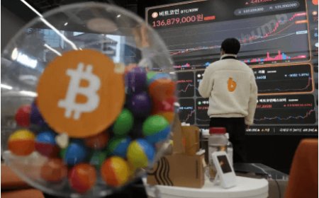 Bitcoin Faces Turbulence: Drops Below $60K Amid U.S. Regulatory Concerns and Market Correction