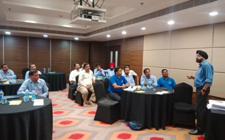 Jagpreet Khurana Sparks Startup Growth with Elevate Consulting