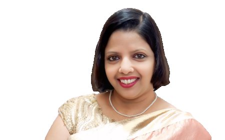 Building Digital Strength for Entrepreneurs: The Journey of Divyaa Jain, Founder of Ebiziwide LLP