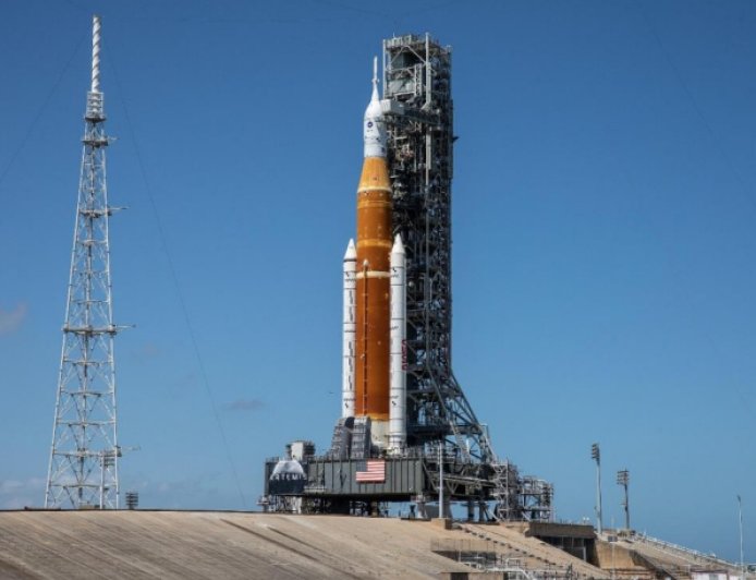 NASA’s Mega Moon Rocket Reaches Launch Pad, Paving the Way for Artemis II