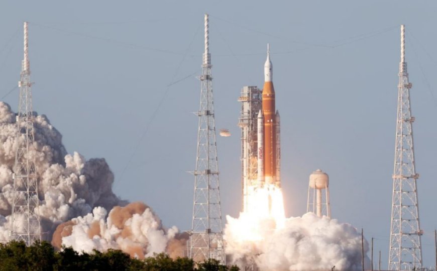 NASA’s Artemis II Executes Key Lunar Burn, Sending Astronauts Toward Moon